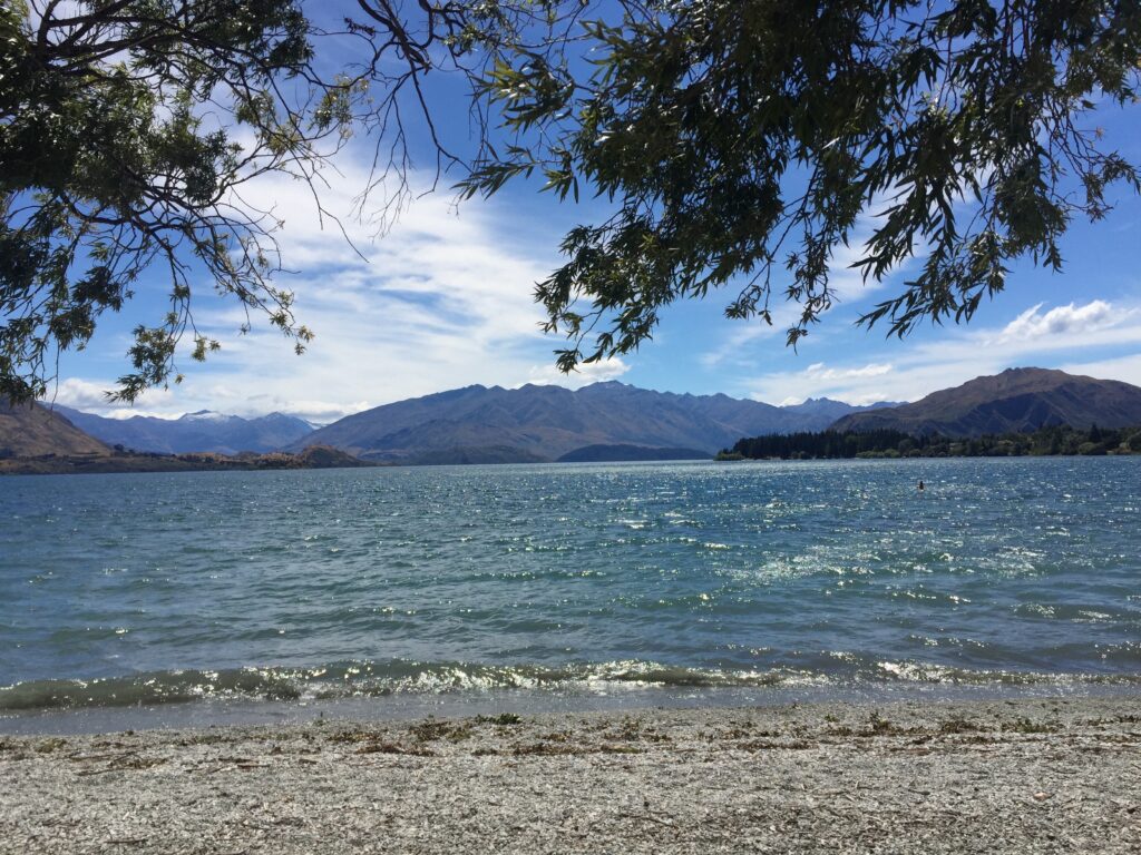 lake wanaka, new zealand